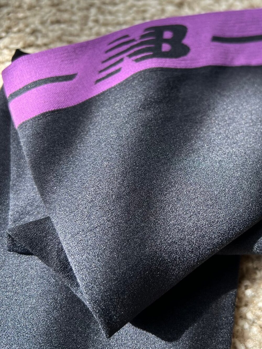 *NEW BALANCE* Tights / Leggings / BLK - Purple Combo, Women’s Size (S)
